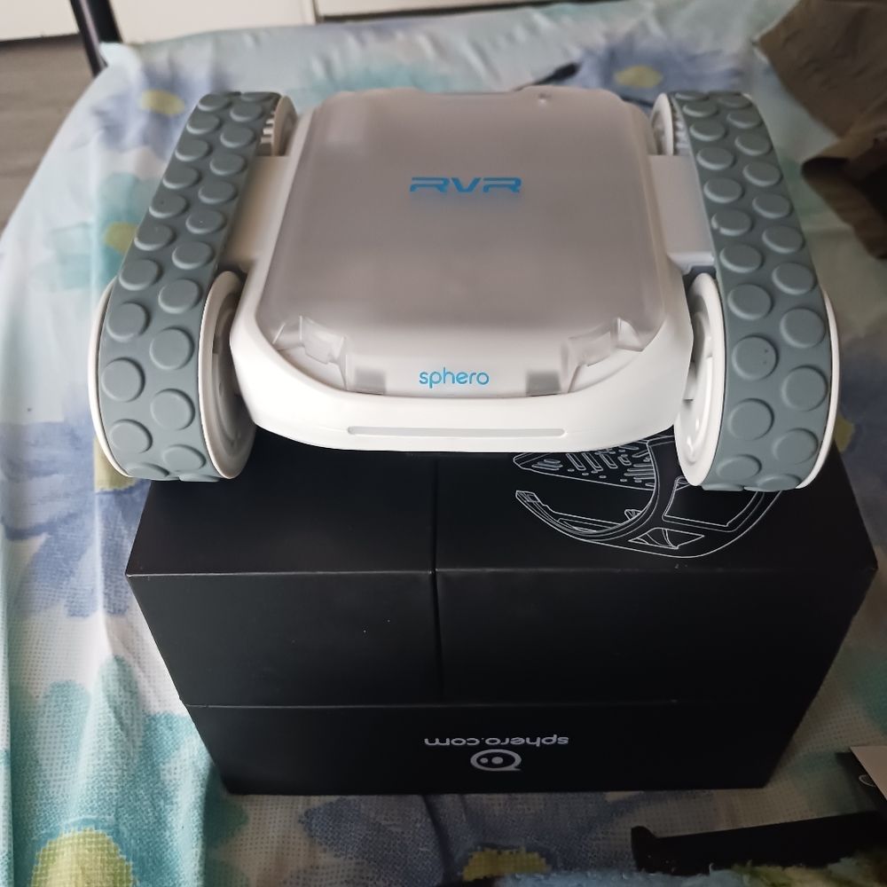 Sphero RVR - Picture 3 of 5